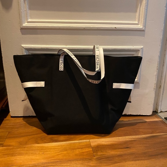 Victoria secret tote bag - Picture 3 of 4